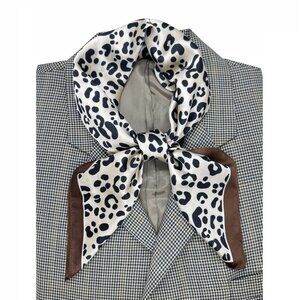 ✨Elegant Bandana Square Scarf Silky Satin Cheetah Print Leopard Head Neck Brown
